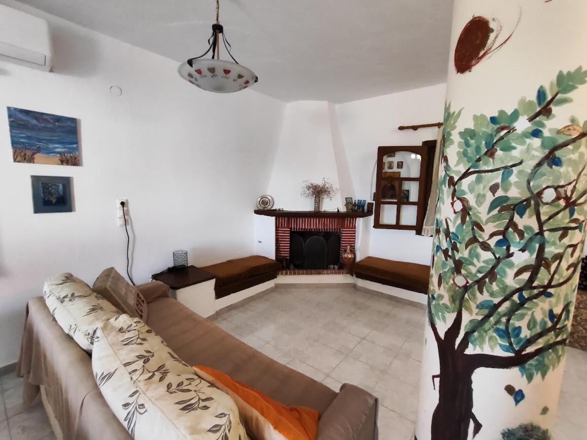 Olive Tree House Holiday home
